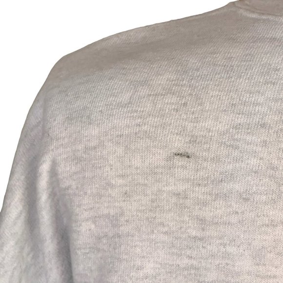 VINTAGE GUC Y2K Universal Studios Graphic Sweatshirt - Picture 9 of 9